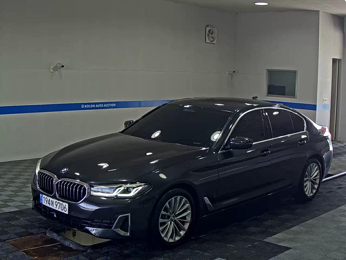 BMW 5 SERIES (7TH GEN) 530i LUXURY 2022 - zdjęcie 2