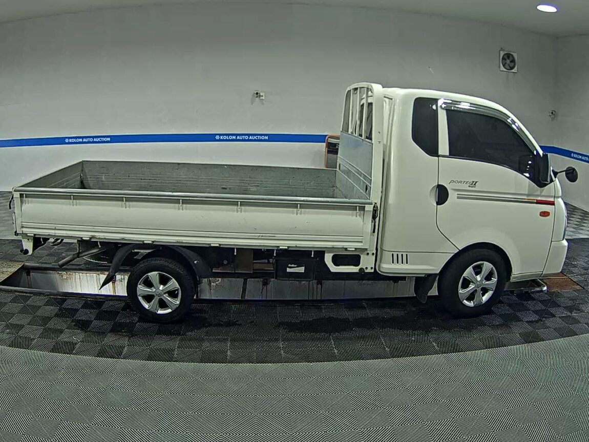 HYUNDAI PORTER II CRDi SUPER CAB EXTRA LONG WHEELBASE SUPER 2016 - zdjęcie 4