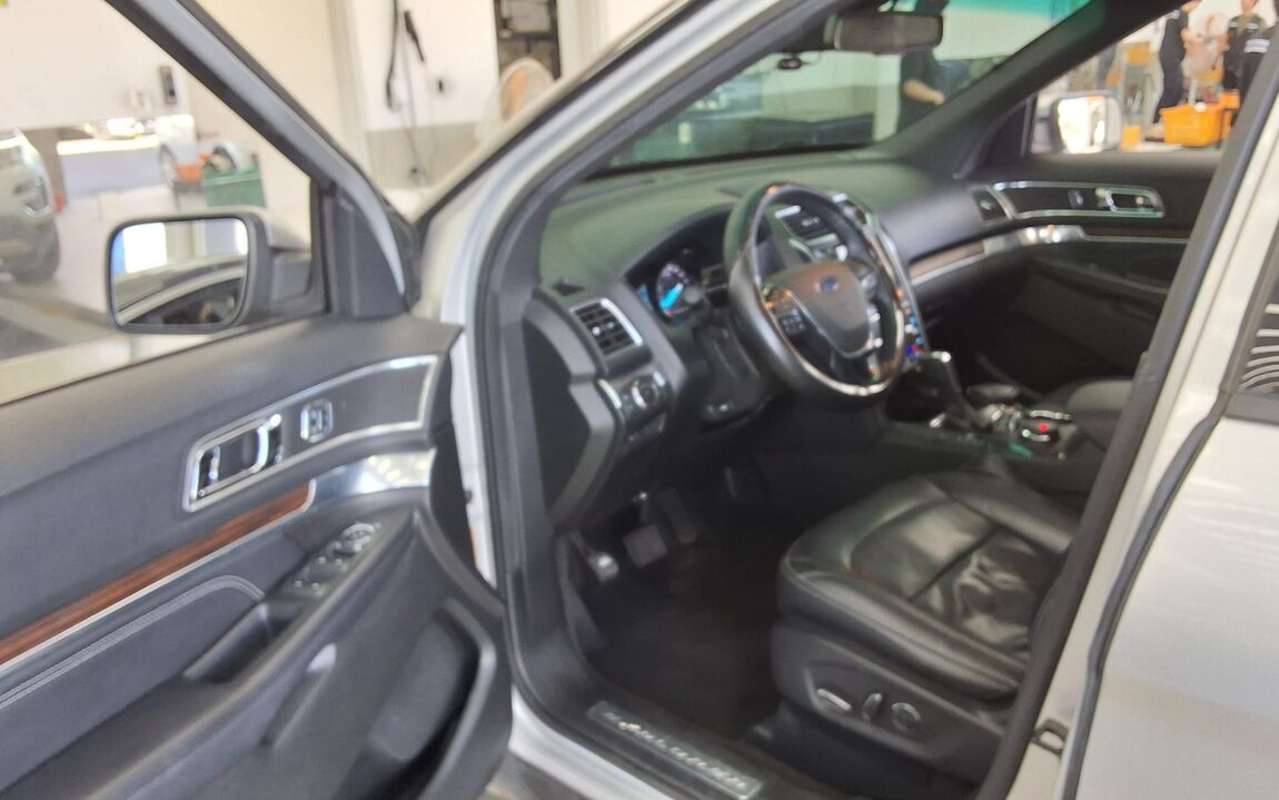 FORD EXPLORER (5TH GEN) 2.3 AWD LIMITED 2017 - zdjęcie 10