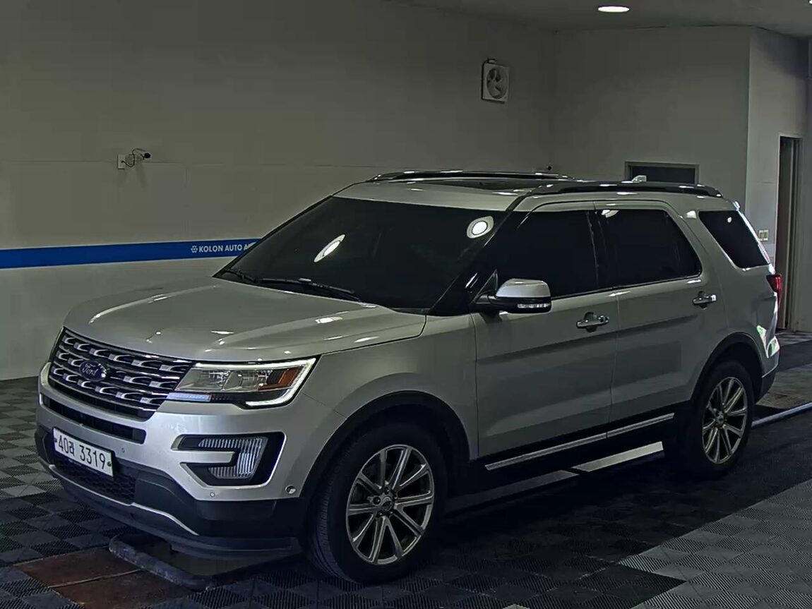 FORD EXPLORER (5TH GEN) 2.3 AWD LIMITED 2017 - zdjęcie 2