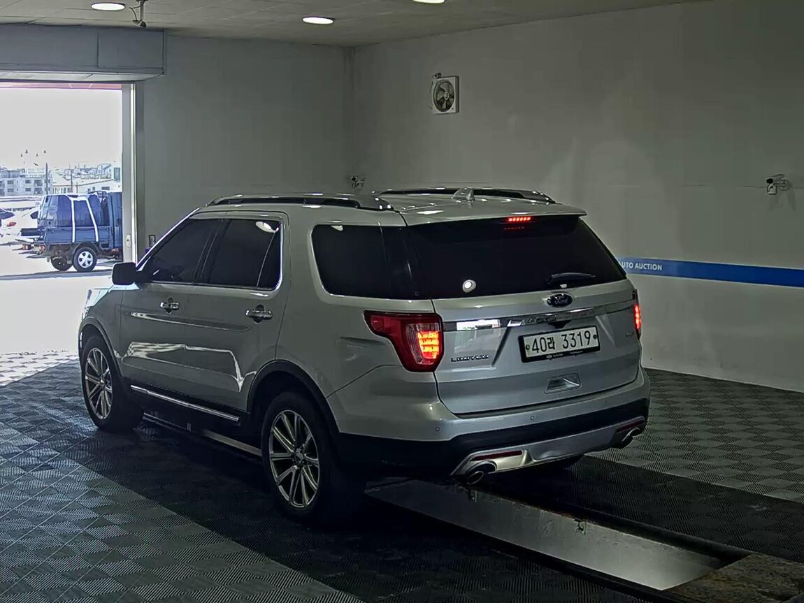 FORD EXPLORER (5TH GEN) 2.3 AWD LIMITED 2017 - zdjęcie 6