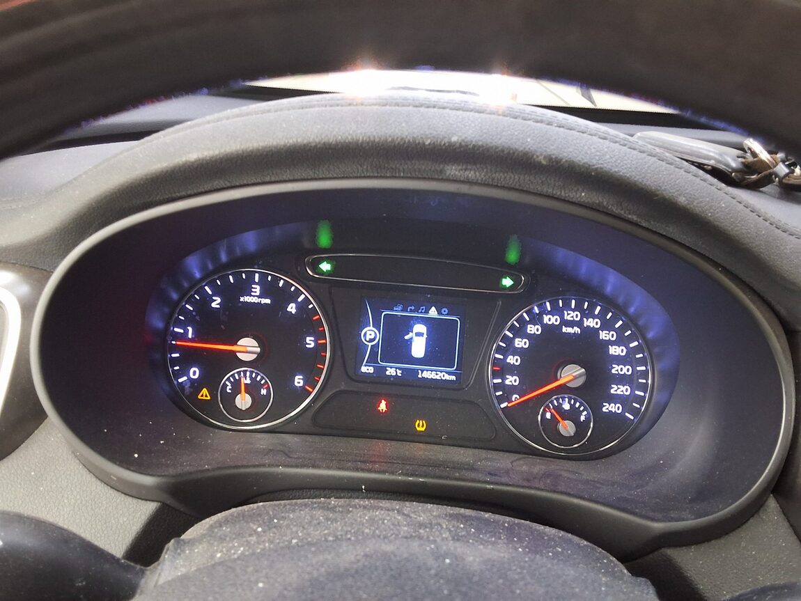 KIA ALL NEW SORENTO R2.0 2WD NOBLESSE SPECIAL 2017 - zdjęcie 10