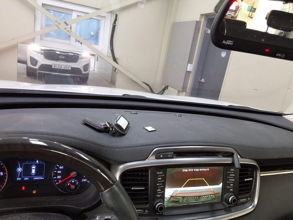 KIA ALL NEW SORENTO R2.0 2WD NOBLESSE SPECIAL 2017 - zdjęcie 25