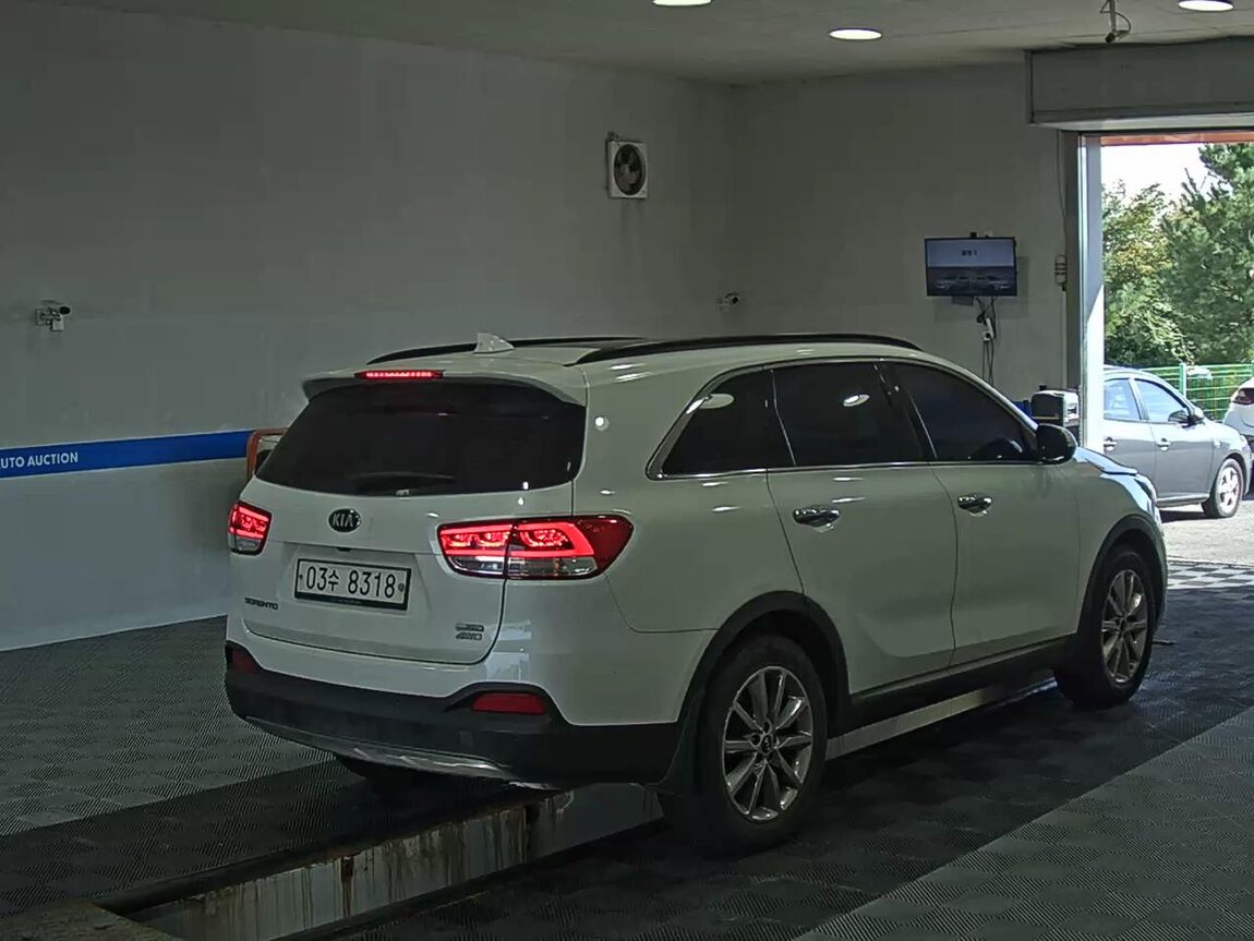 KIA ALL NEW SORENTO R2.0 2WD NOBLESSE SPECIAL 2017 - zdjęcie 5
