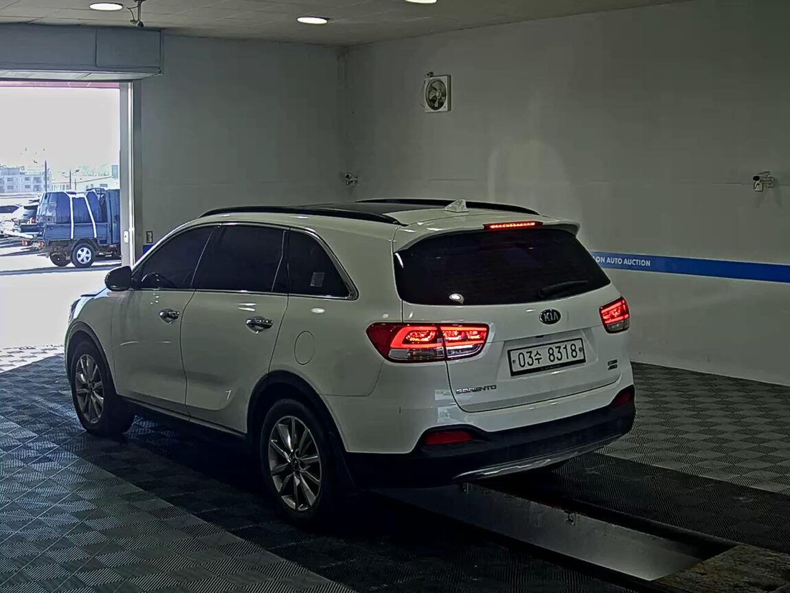 KIA ALL NEW SORENTO R2.0 2WD NOBLESSE SPECIAL 2017 - zdjęcie 6