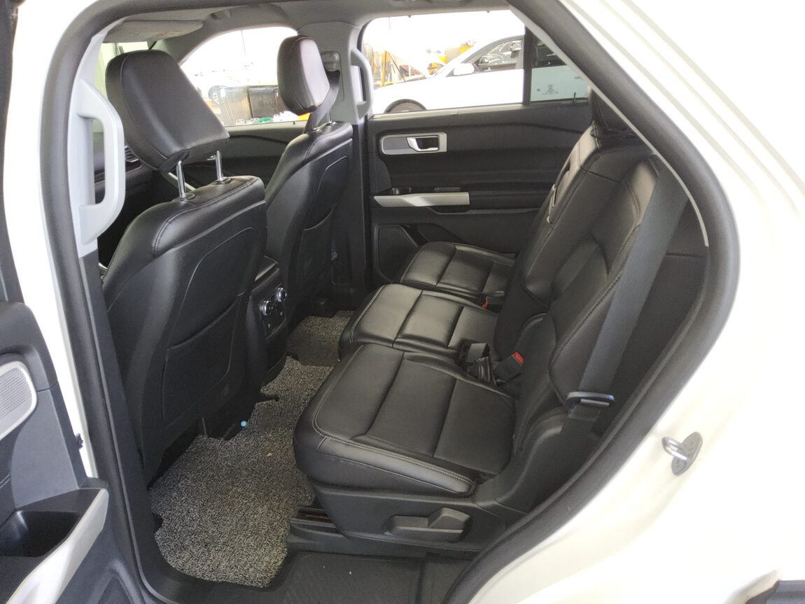 FORD EXPLORER (6TH GEN) 2.3 AWD LIMITED 2020 - zdjęcie 12