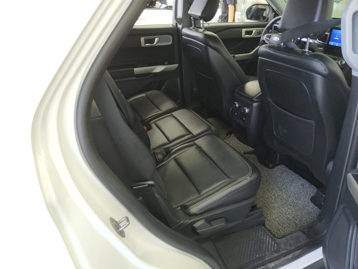 FORD EXPLORER (6TH GEN) 2.3 AWD LIMITED 2020 - zdjęcie 13