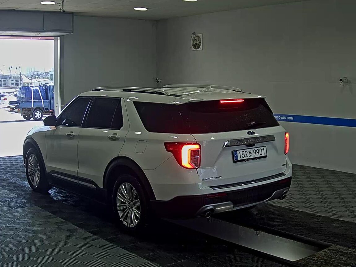 FORD EXPLORER (6TH GEN) 2.3 AWD LIMITED 2020 - zdjęcie 6