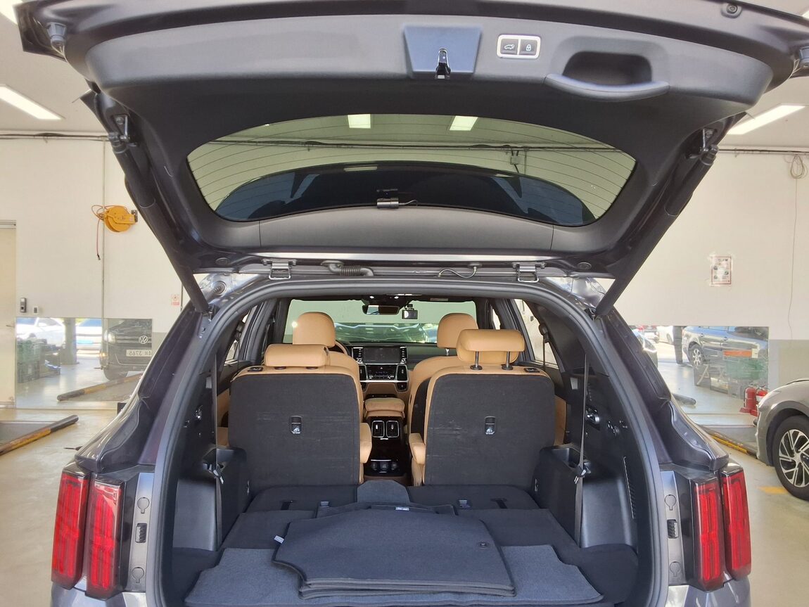 KIA NEW SORENTO (MQ4) 2.2 DIESEL 4WD SIGNATURE 2021 - zdjęcie 15