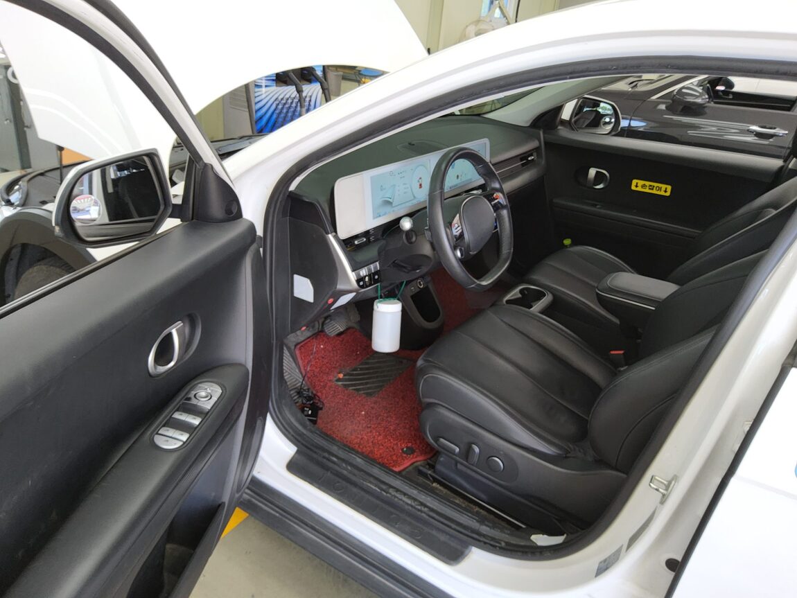HYUNDAI IONIQ 5 EV 2WD STANDARD COMMERCIAL 2022 - zdjęcie 10