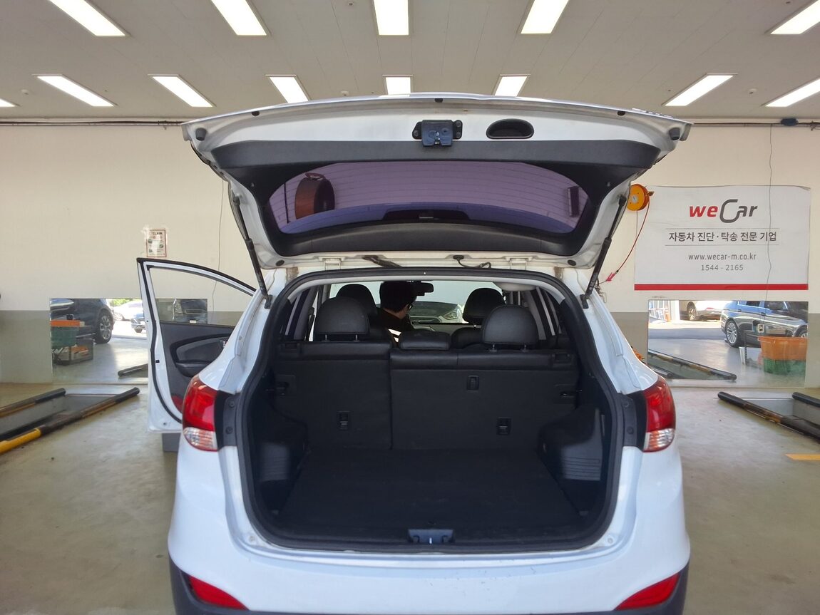 HYUNDAI NEW TUCSON ix DIESEL R2.0 4WD SMART 2014 - zdjęcie 16