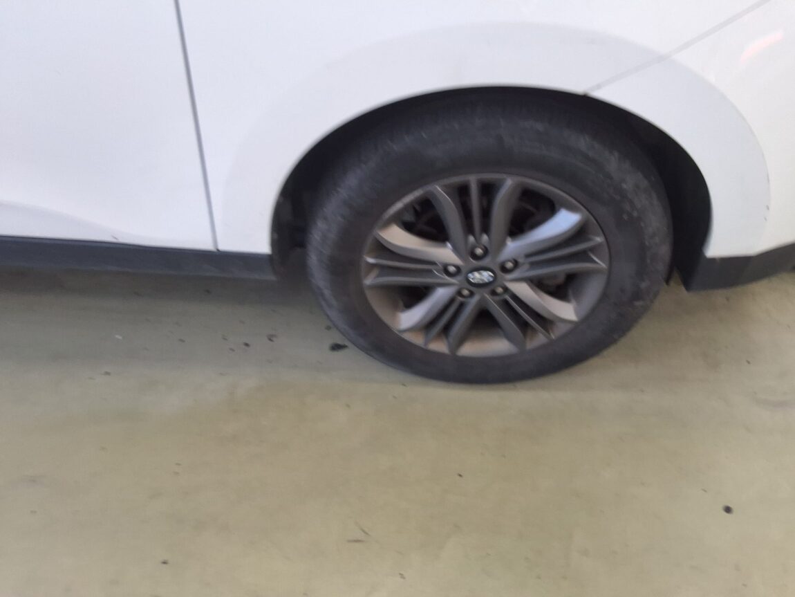 HYUNDAI NEW TUCSON ix DIESEL R2.0 4WD SMART 2014 - zdjęcie 24