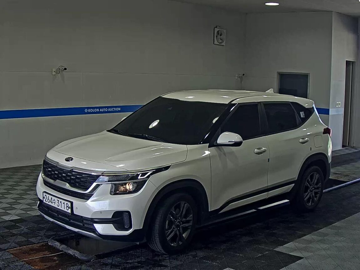 KIA SELTOS 1.6 GASOLINE 2WD PRESTIGE 2020 - zdjęcie 2