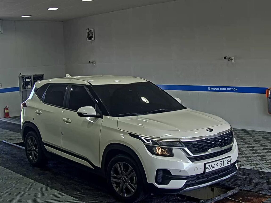 KIA SELTOS 1.6 GASOLINE 2WD PRESTIGE 2020 - zdjęcie 3