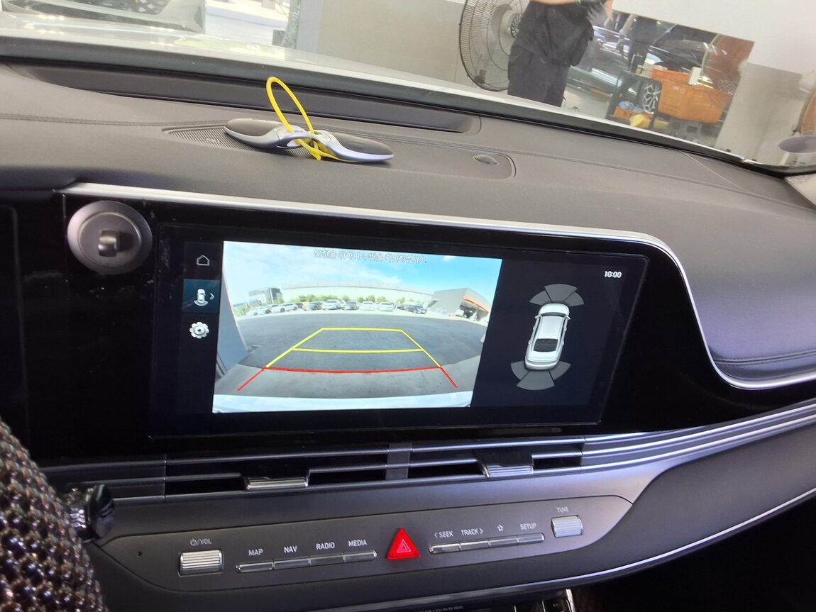 HYUNDAI THE NEW GRANDEUR IG LPi 3.0 BUSINESS PREMIUM MODEL TYPE 2022 - zdjęcie 19