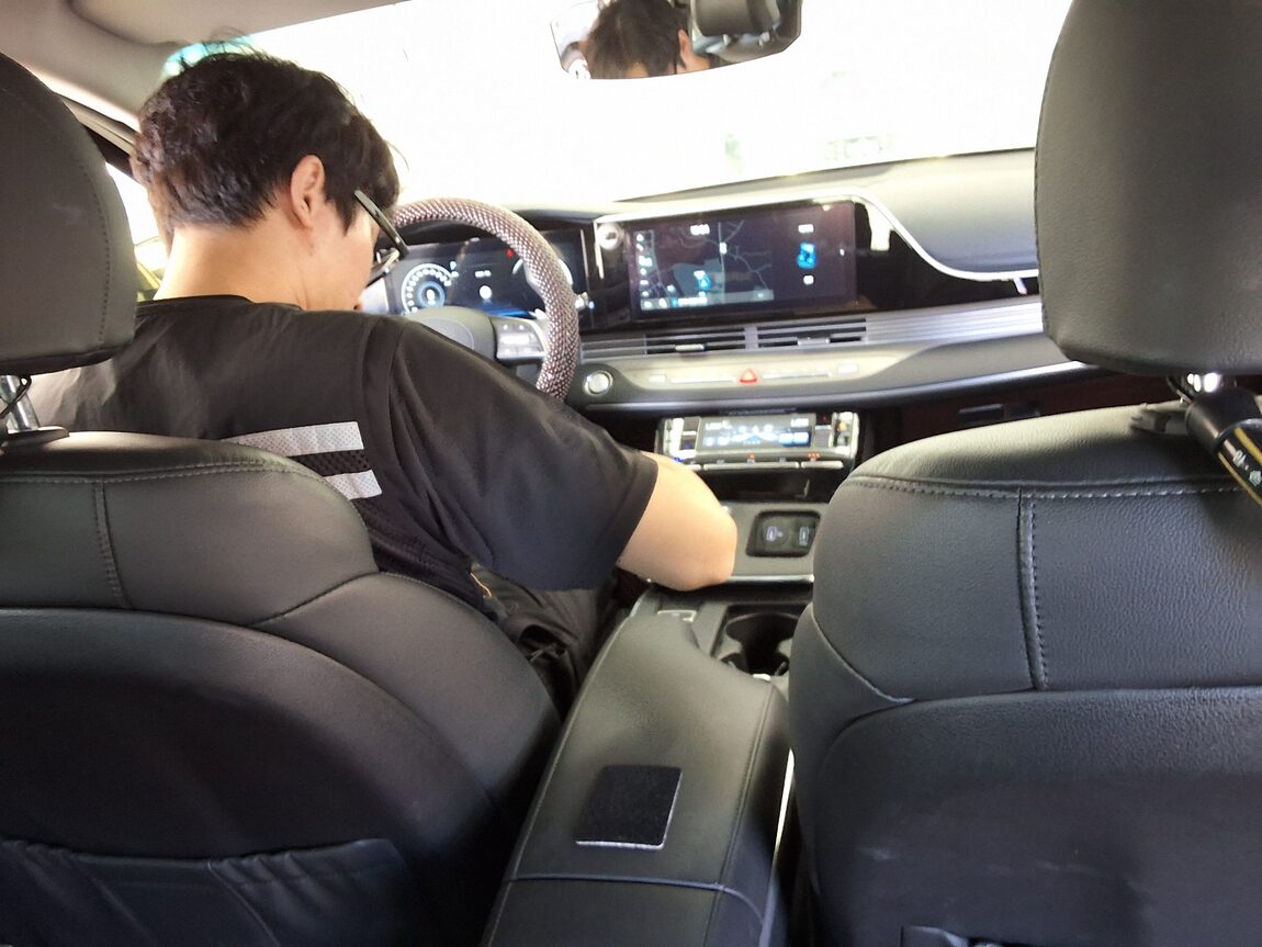 HYUNDAI THE NEW GRANDEUR IG LPi 3.0 BUSINESS PREMIUM MODEL TYPE 2022 - zdjęcie 11