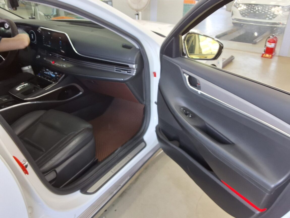HYUNDAI THE NEW GRANDEUR IG LPi 3.0 BUSINESS PREMIUM MODEL TYPE 2022 - zdjęcie 14