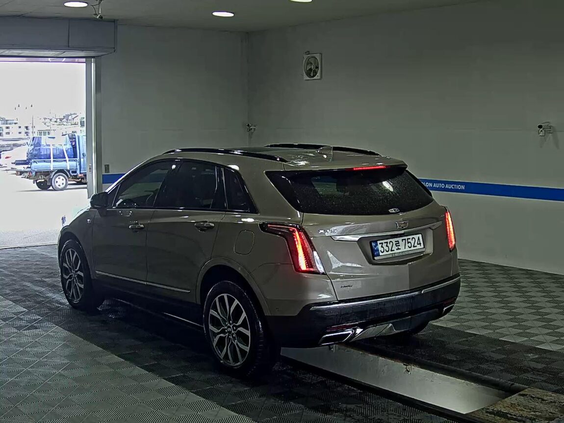 CADILLAC XT5 3.6 PREMIUM 2023 - zdjęcie 6