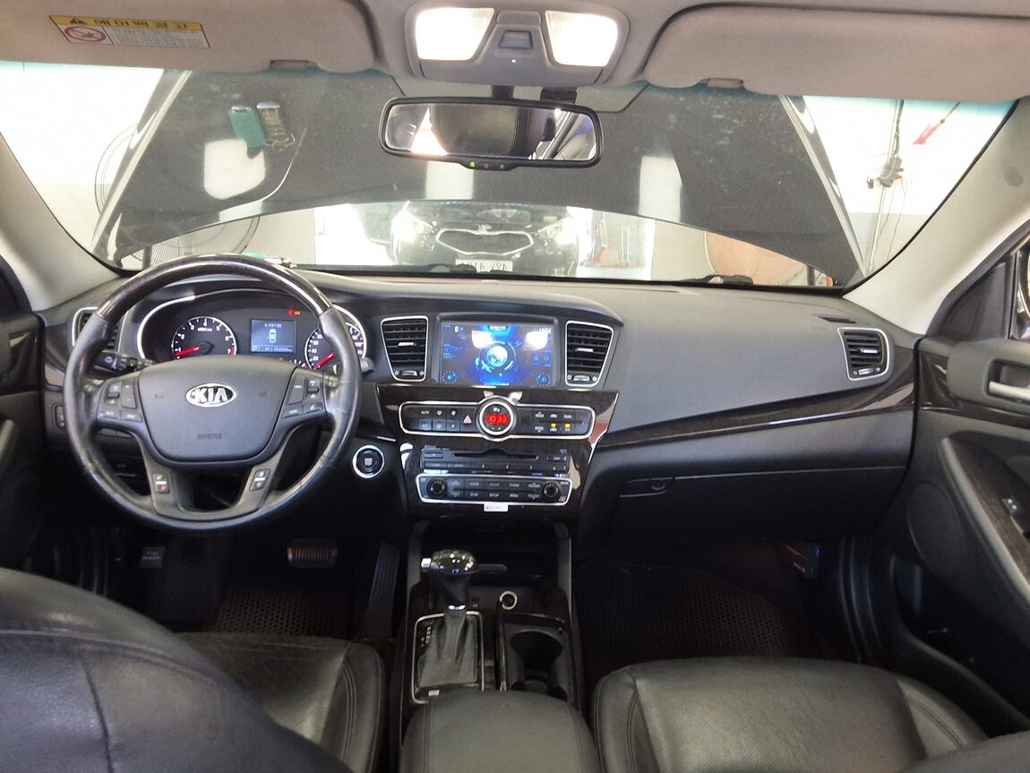 KIA THE NEW K7 LPI RENTAL CAR LUXURY 2013 - zdjęcie 12