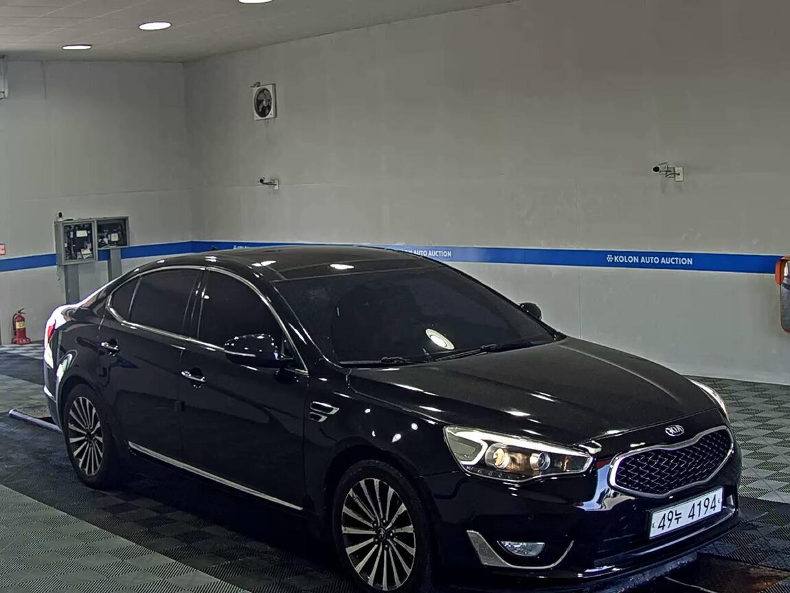 KIA THE NEW K7 LPI RENTAL CAR LUXURY 2013 - zdjęcie 3