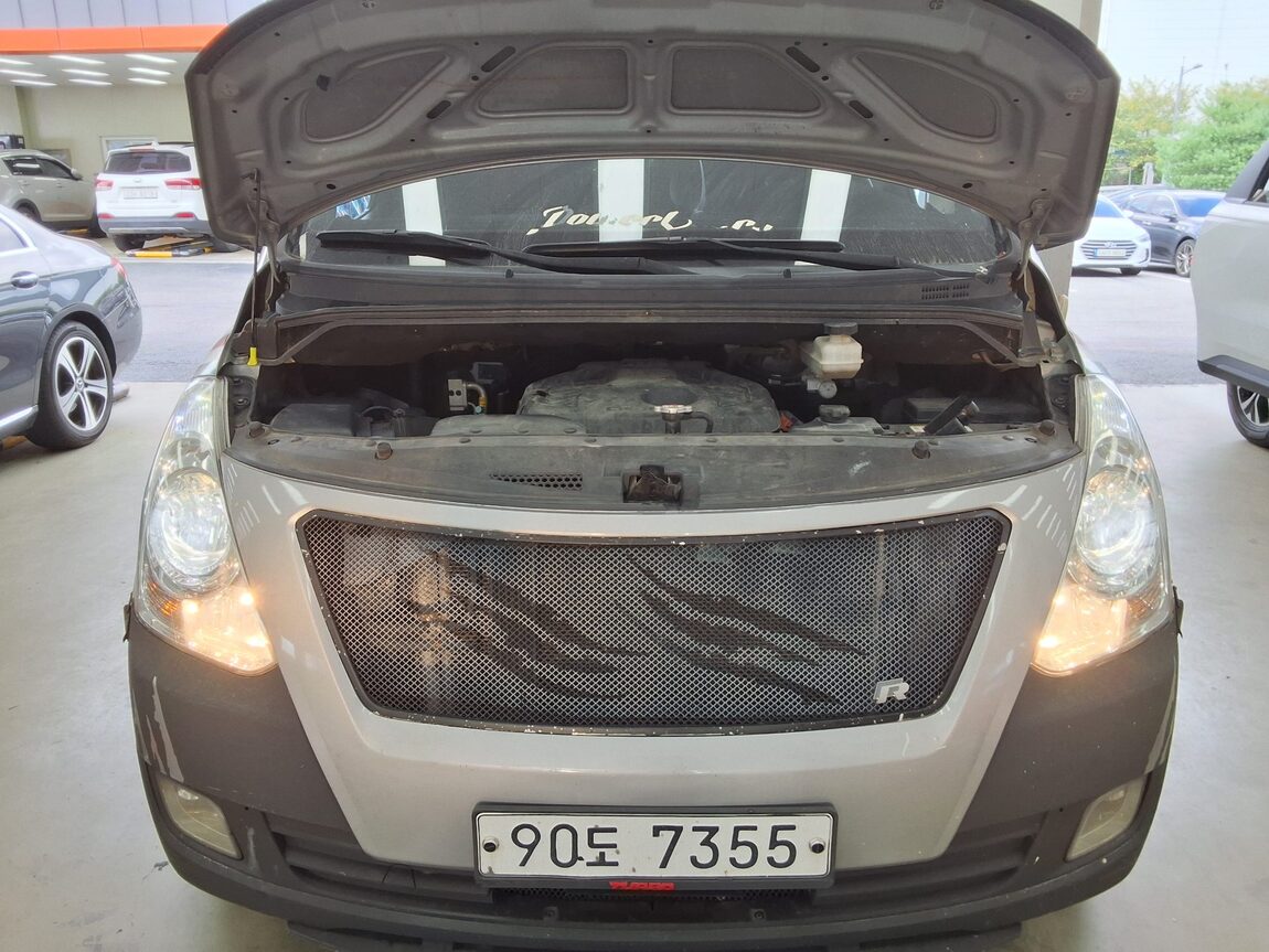 HYUNDAI GRAND STAREX 3-SEATER DIESEL VAN SMART 2017 - zdjęcie 34