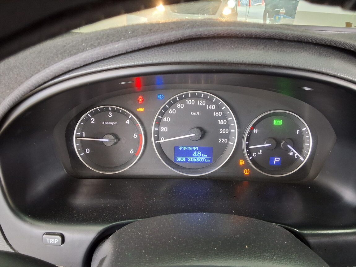 HYUNDAI GRAND STAREX 3-SEATER DIESEL VAN SMART 2017 - zdjęcie 9