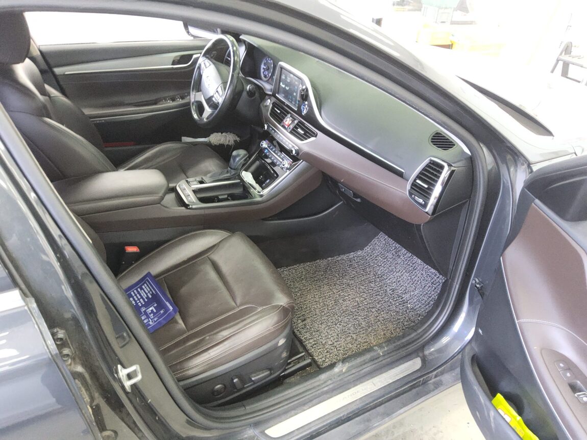 HYUNDAI GRANDEUR IG 3.0 GDi EXCLUSIVE SPECIAL 2019 - zdjęcie 14