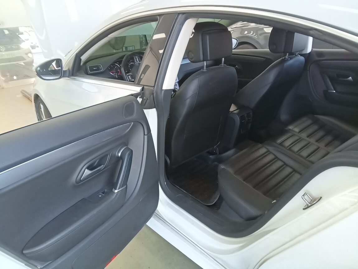VOLKSWAGEN CC 2.0 TDI BLUEMOTION R LINE 2015 - zdjęcie 12
