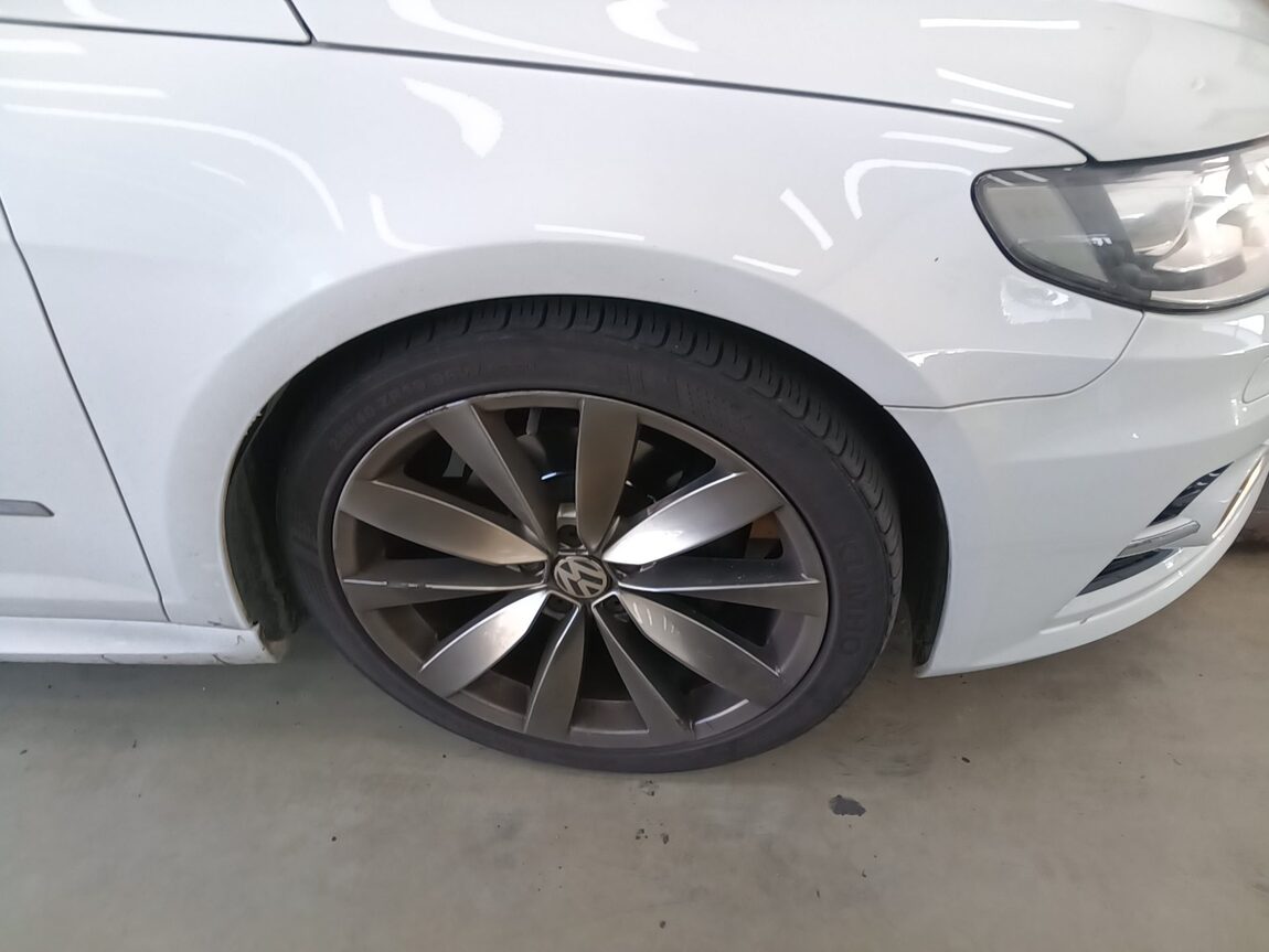 VOLKSWAGEN CC 2.0 TDI BLUEMOTION R LINE 2015 - zdjęcie 25