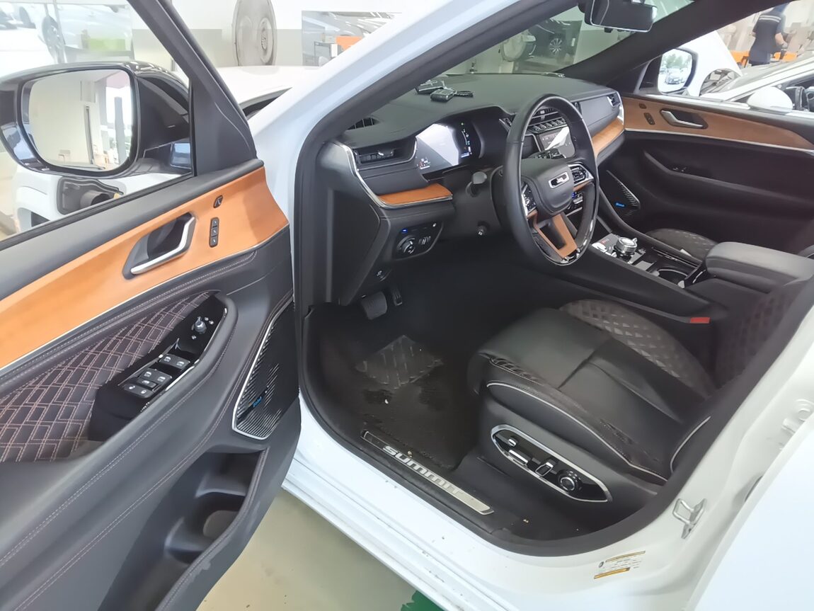 JEEP GRAND CHEROKEE (WL) 2.0 4xe SUMMIT RESERVE 2023 - zdjęcie 10
