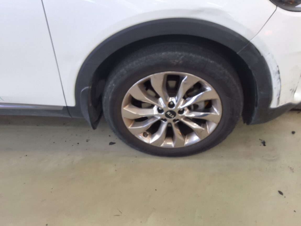 KIA THE NEW SORENTO GASOLINE 2.0 2WD NOBLESSE 2018 - zdjęcie 25