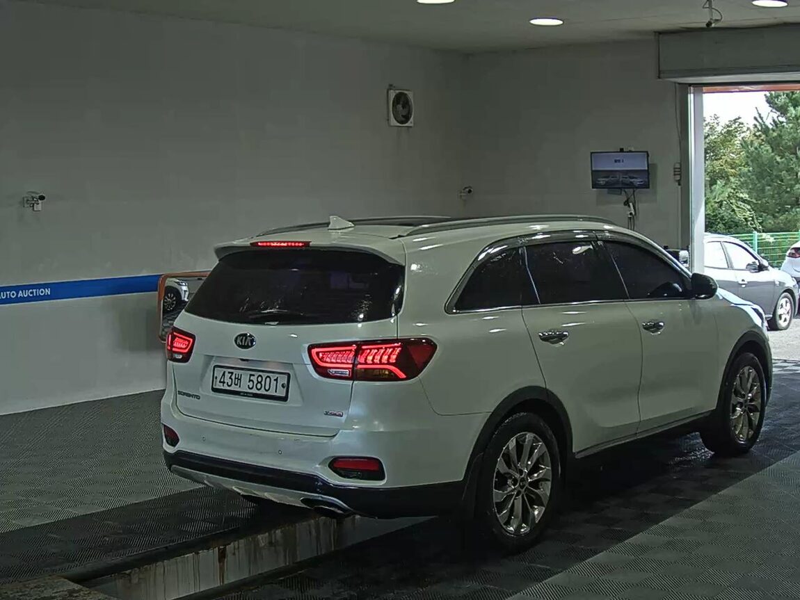 KIA THE NEW SORENTO GASOLINE 2.0 2WD NOBLESSE 2018 - zdjęcie 5