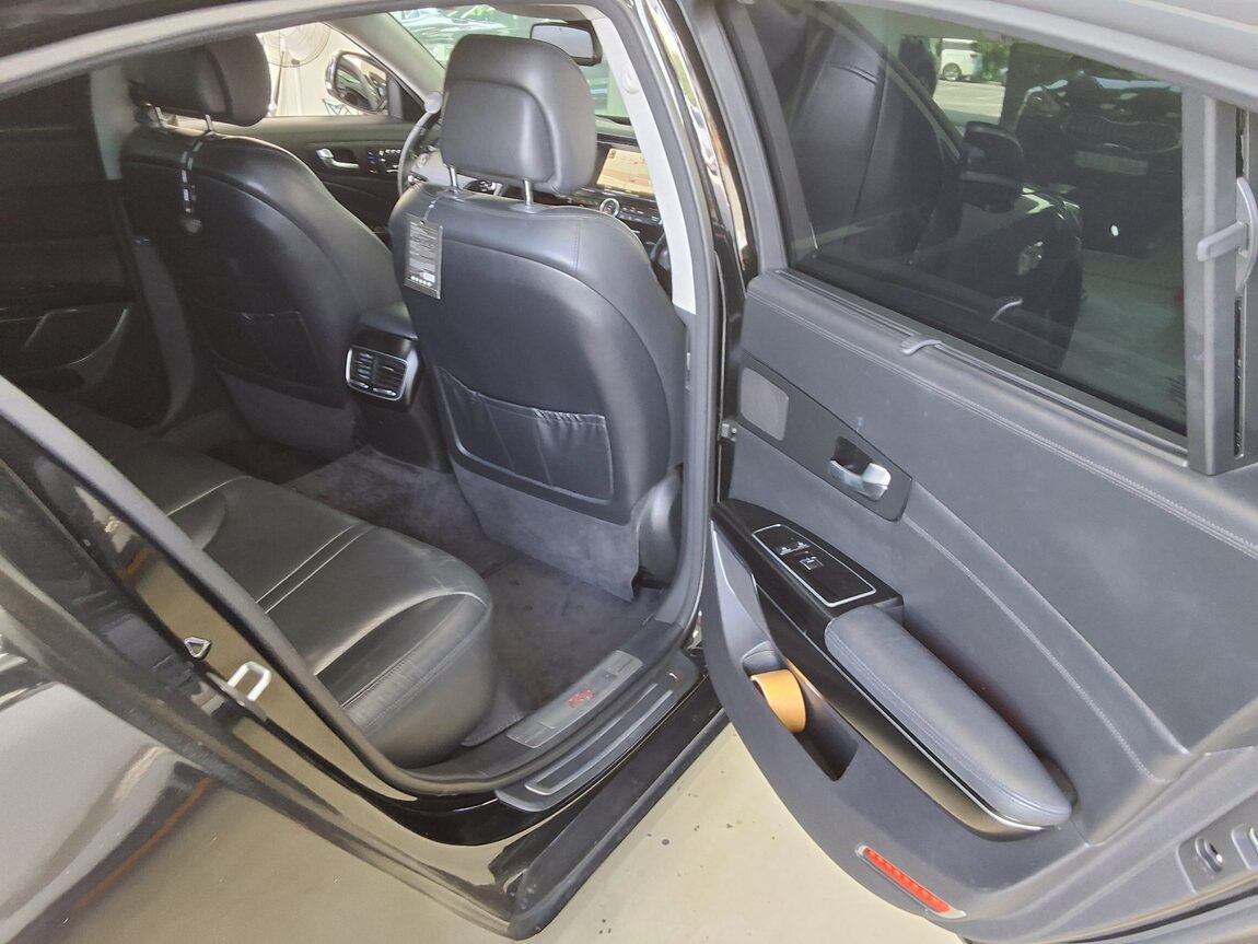 KIA K9 (KH) 3.8 GDI PRESTIGE SPECIAL 2013 - zdjęcie 13