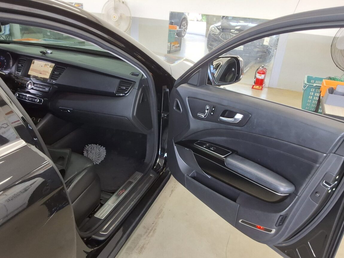 KIA K9 (KH) 3.8 GDI PRESTIGE SPECIAL 2013 - zdjęcie 14