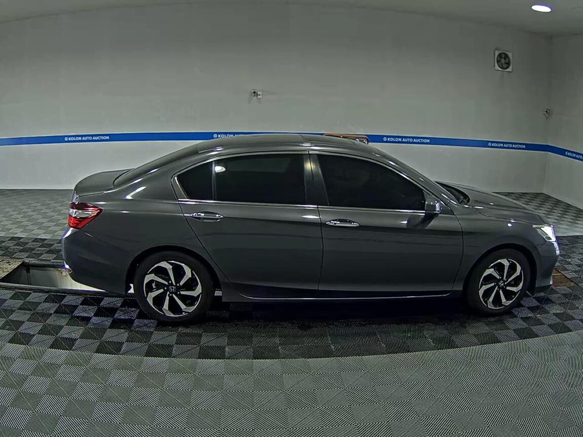HONDA ACCORD (9TH GEN) 2.4 EX-L 2017 - zdjęcie 4