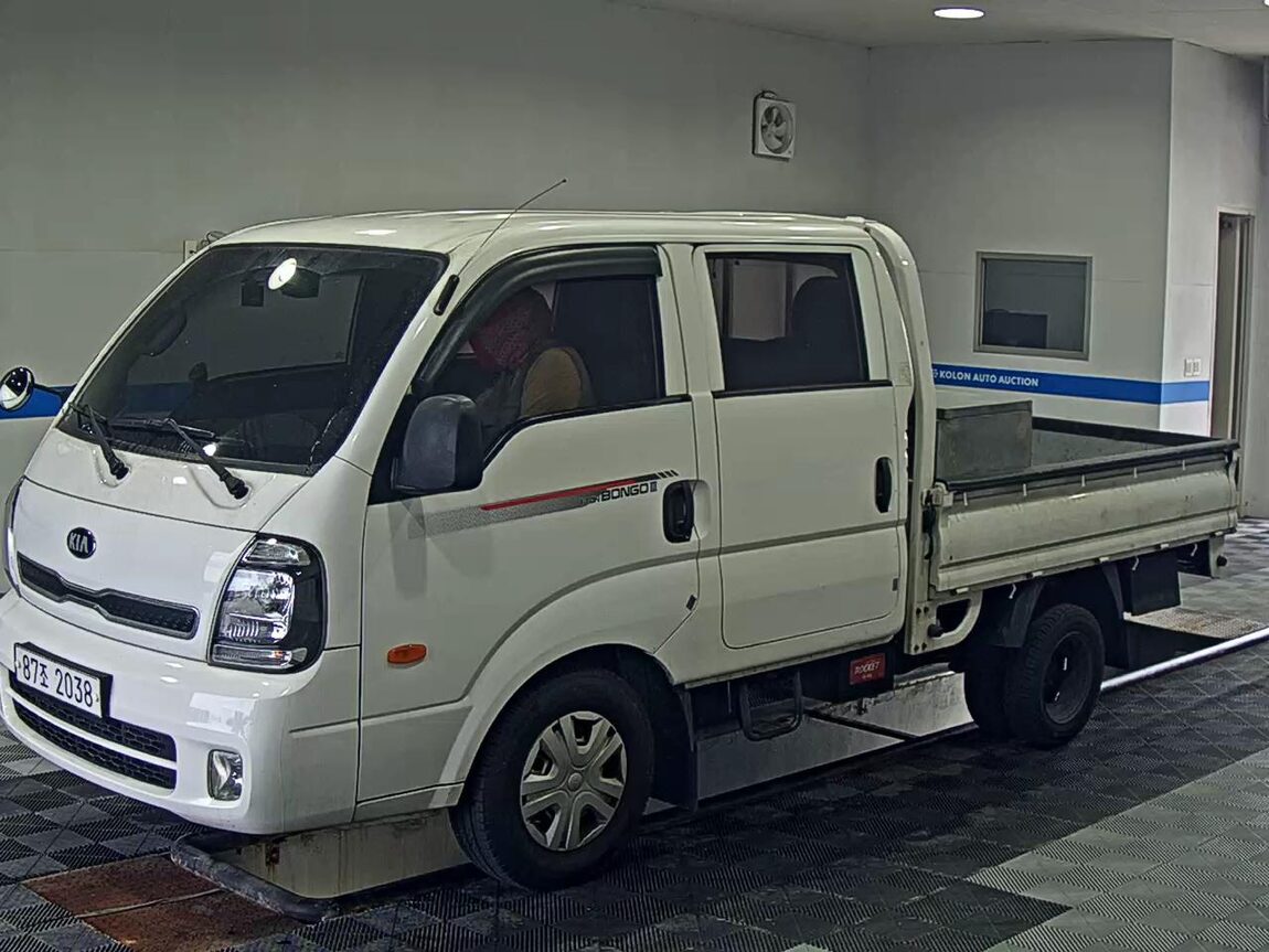 KIA THE NEW BONGO III CARGO 1 TON DOUBLE CAB EXTRA LONG WHEELBASE L 2020 - zdjęcie 2