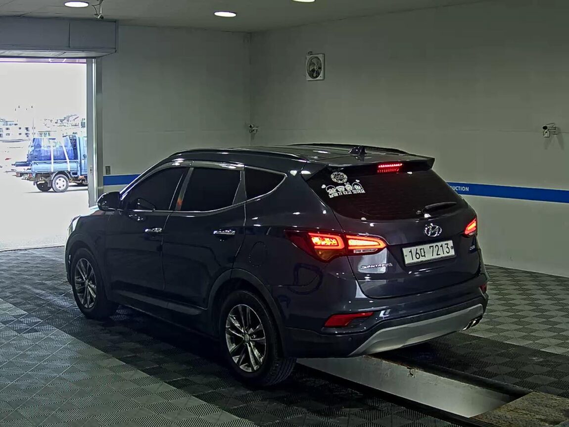 HYUNDAI SANTA FE THE PRIME DIESEL R2.0 2WD VALUE PLUS 2018 - zdjęcie 6