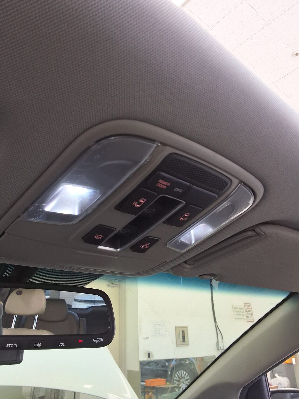 KIA THE NEW CARNIVAL 9-SEATER DIESEL PRESTIGE 2019 - zdjęcie 17