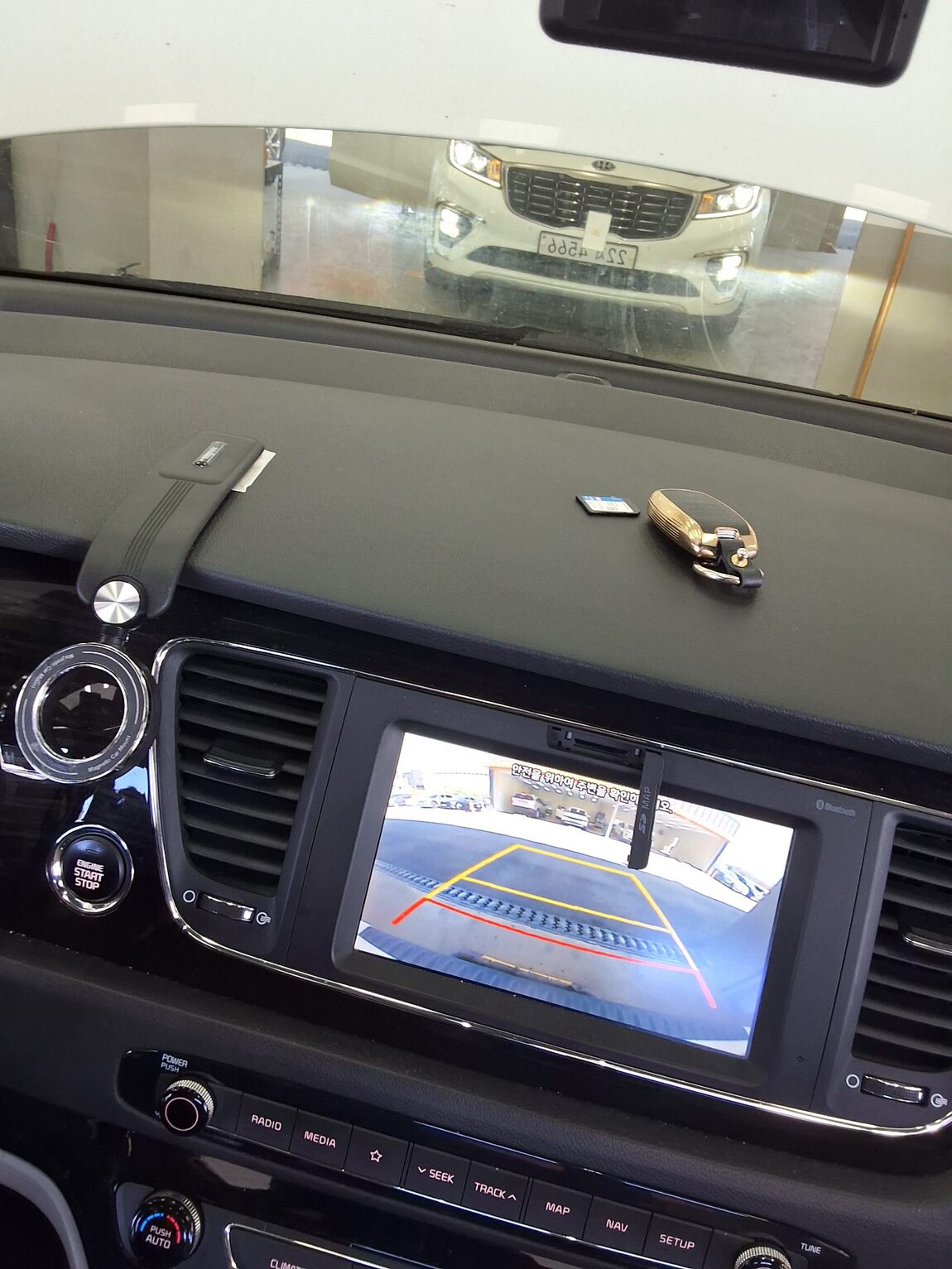 KIA THE NEW CARNIVAL 9-SEATER DIESEL PRESTIGE 2019 - zdjęcie 19