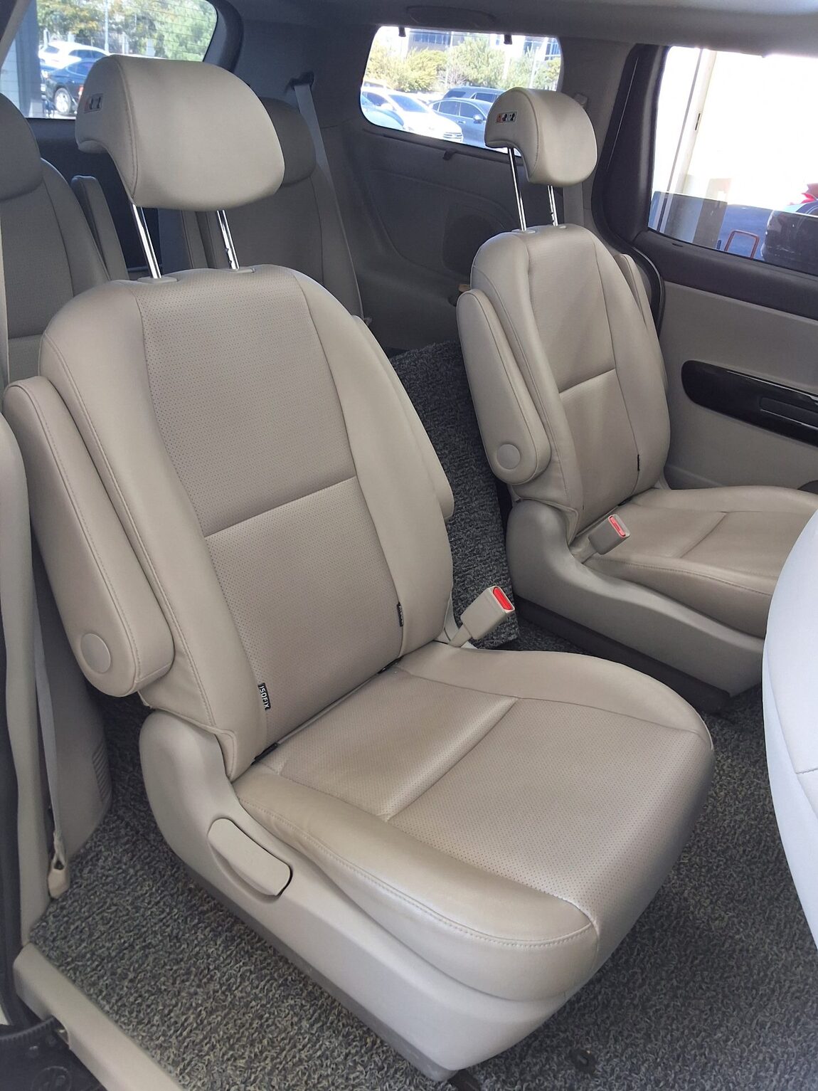 KIA THE NEW CARNIVAL 9-SEATER DIESEL PRESTIGE 2019 - zdjęcie 13