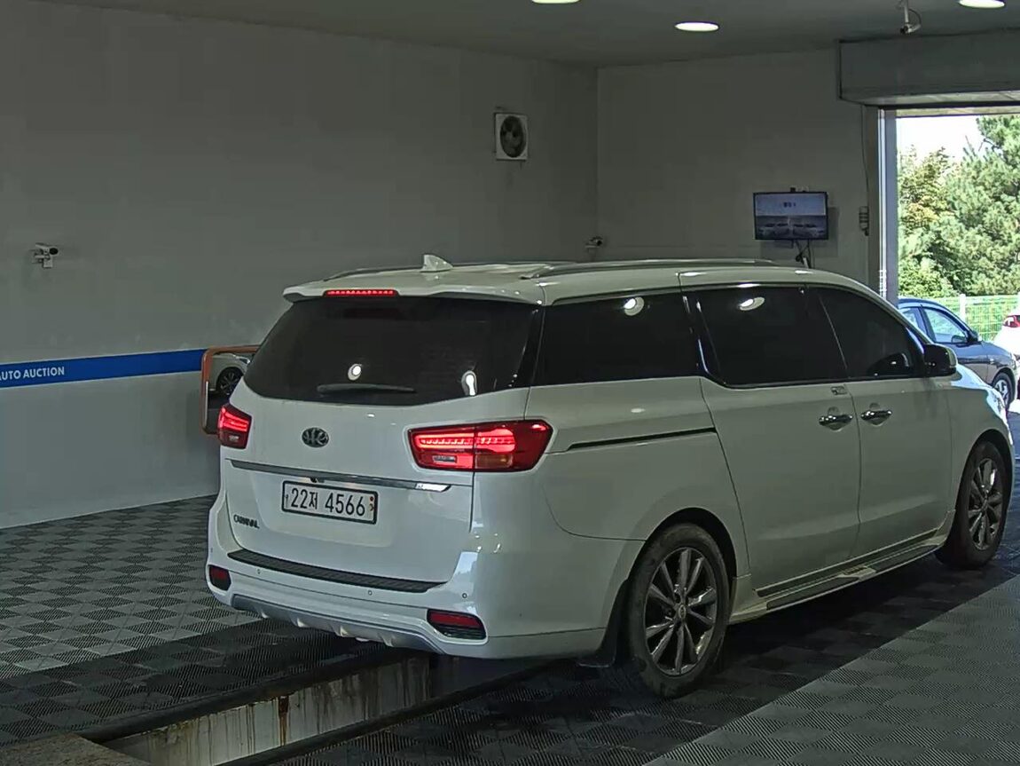 KIA THE NEW CARNIVAL 9-SEATER DIESEL PRESTIGE 2019 - zdjęcie 5