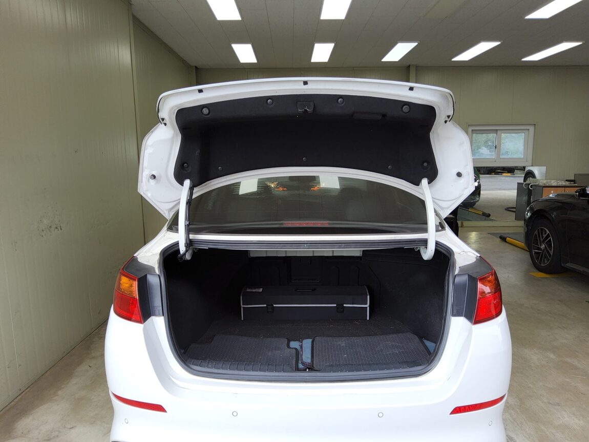 KIA THE NEW K5 2.0 CVVL LUXURY 2015 - zdjęcie 15