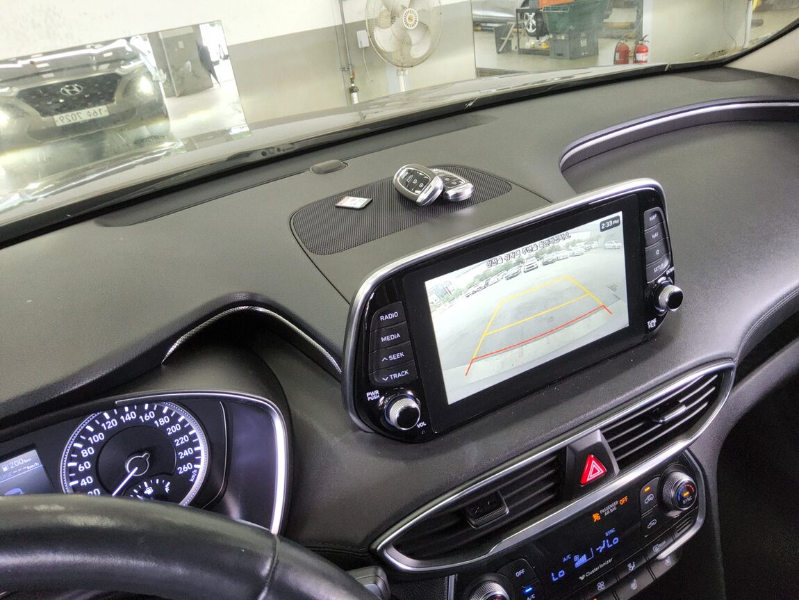 HYUNDAI SANTA FE (TM) R2.0 2WD EXCLUSIVE SPECIAL 2019 - zdjęcie 18