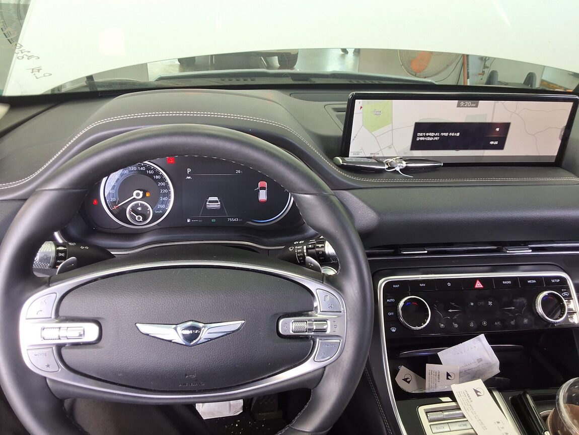 GENESIS GV80 2.5 GASOLINE AWD BASE MODEL 2020 - zdjęcie 18