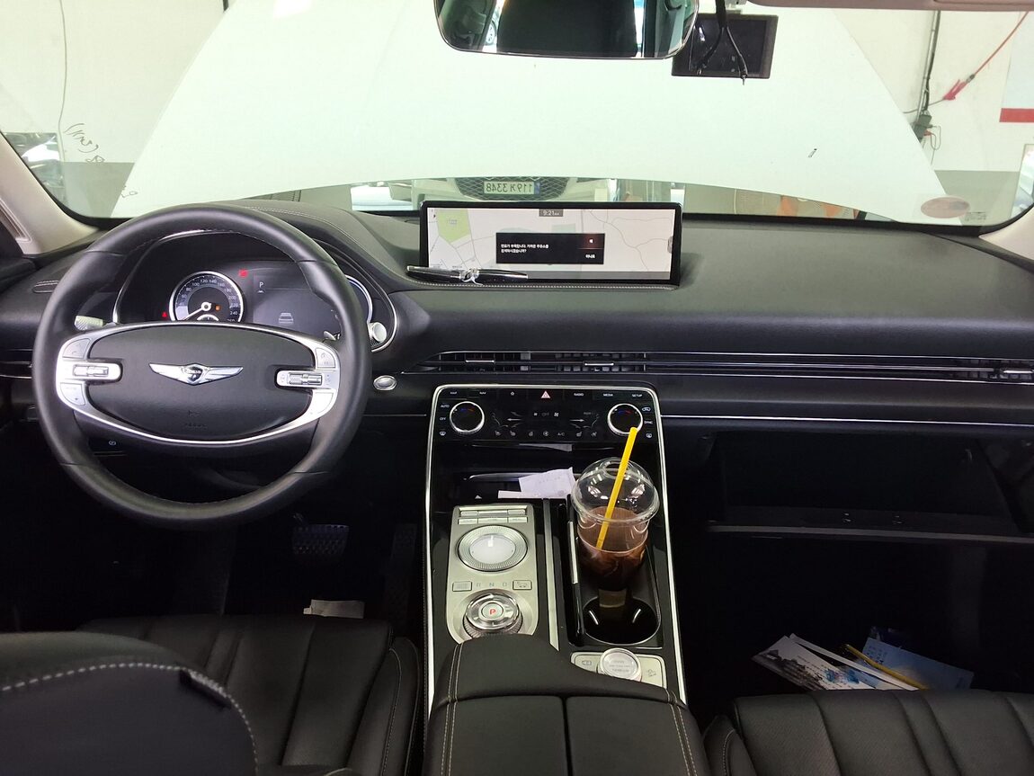GENESIS GV80 2.5 GASOLINE AWD BASE MODEL 2020 - zdjęcie 12