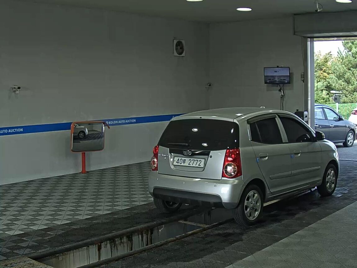 KIA NEW MORNING LX BASE MODEL BLACK PREMIUM 2010 - zdjęcie 5