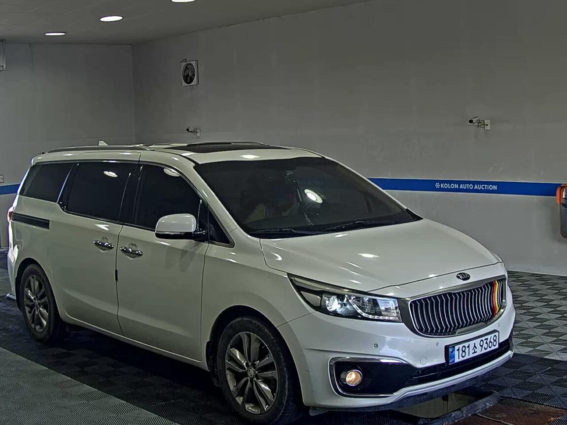 KIA ALL NEW CARNIVAL 9-SEATER DIESEL PRESTIGE 2016 - zdjęcie 3