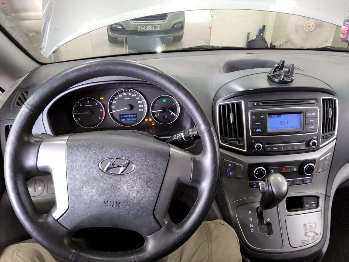 HYUNDAI THE NEW GRAND STAREX 3-SEATER DIESEL VAN SMART 2020 - zdjęcie 17