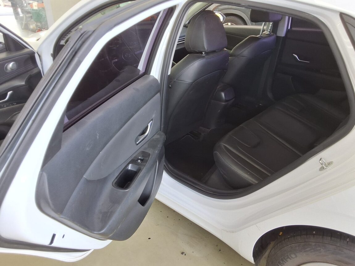 HYUNDAI AVANTE (CN7) 1.6 LPI RENTAL CAR STYLE 2021 - zdjęcie 12