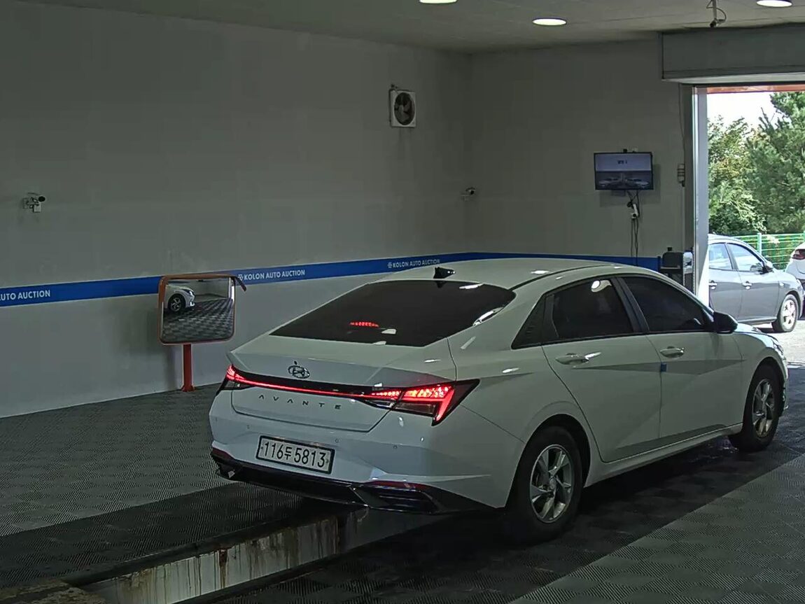 HYUNDAI AVANTE (CN7) 1.6 LPI RENTAL CAR STYLE 2021 - zdjęcie 5